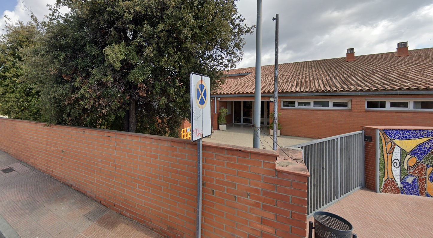 Media picture: Acondicionar l&#39;eixida de les aules d&#39;infantil de l&#39;Escola El Cim